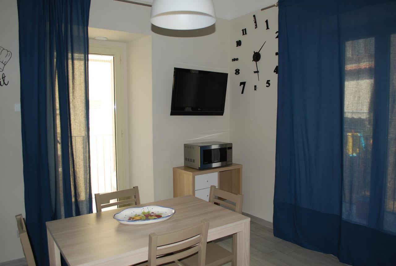 I 3 Principi Apartment Catania Bagian luar foto